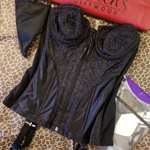 Frederick's of Hollywood Corset Dream Sweetheart